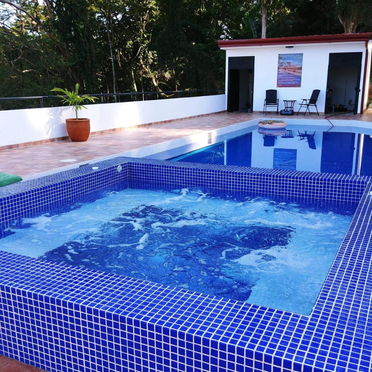 Los Cielos Del Caribe Cahuita Exterior foto