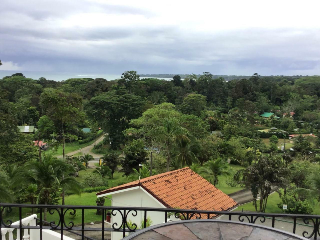 Los Cielos Del Caribe Cahuita Exterior foto